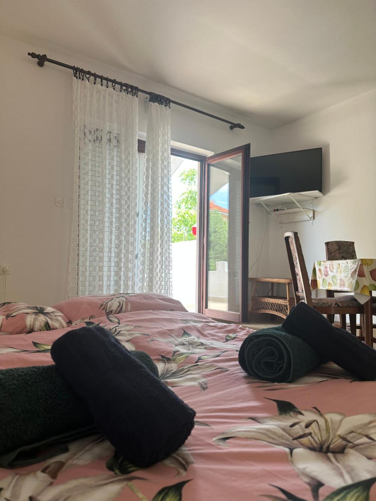 Apartmani Marko Novalja Εξωτερικό φωτογραφία