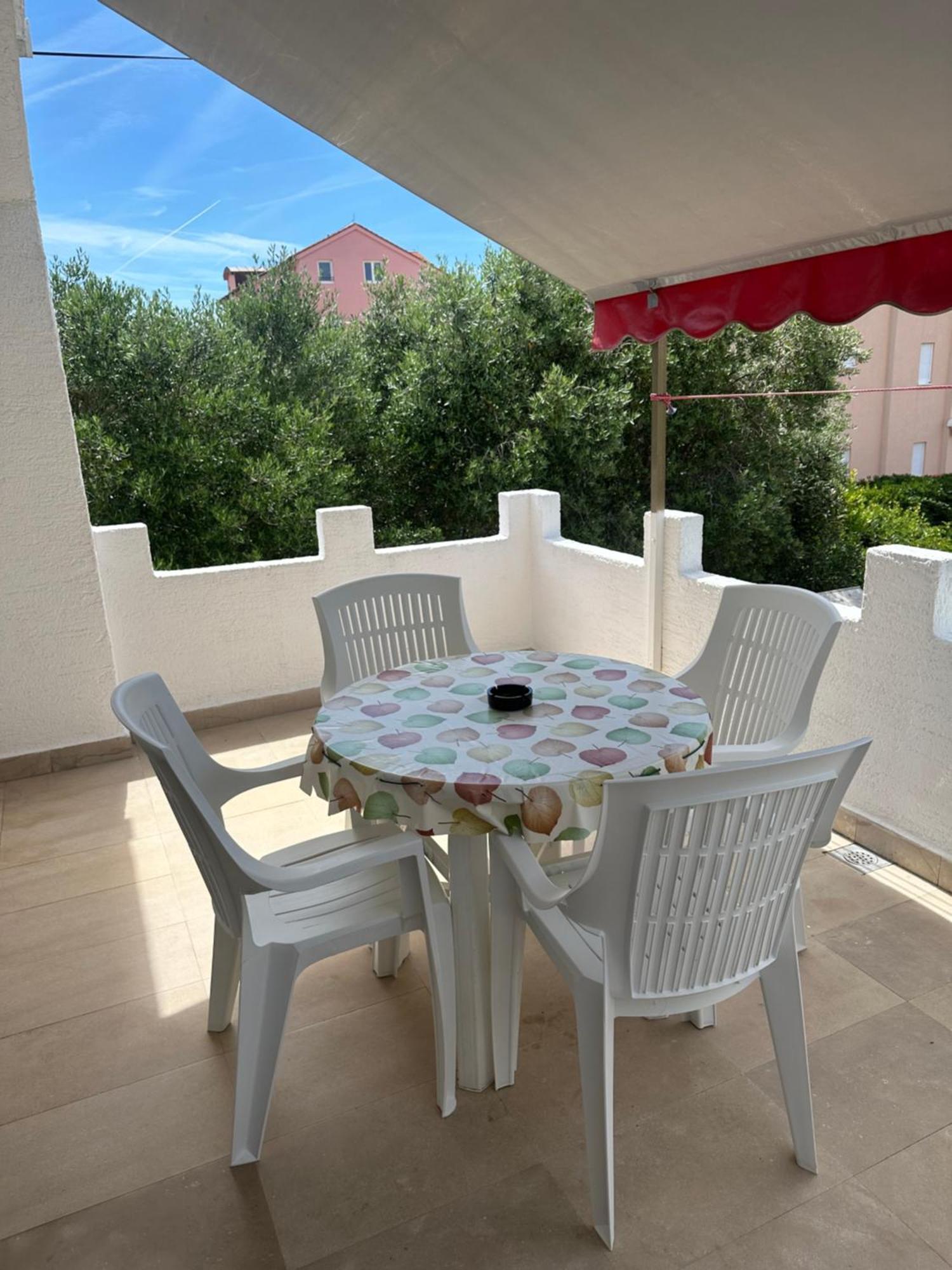 Apartmani Marko Novalja Εξωτερικό φωτογραφία